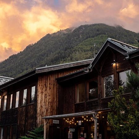 Auberge De Jeunesse Hi Chamonix Exteriör bild