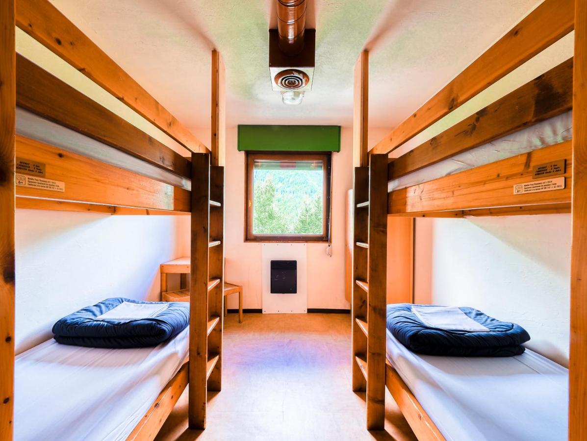 Auberge De Jeunesse Hi Chamonix Exteriör bild